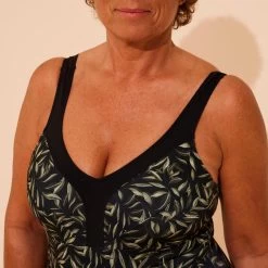 Maillot De Bain 1 Pièce Aquagym Femme Clara Pipa Noir 11 Maillot De Bain 1 Pièce Aquagym Femme Clara Pipa Noir -Pas Cher Nautisport Magasin maillot de bain 1 piece aquagym femme clara pipa noir 4