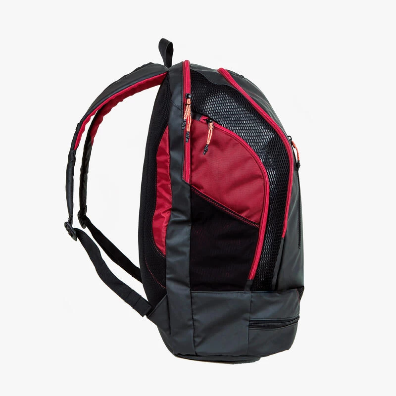 Sac A Dos Natation 40L 900 Noir Rouge 4 Sac A Dos Natation 40L 900 Noir Rouge – Image 4