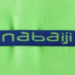 Serviette Microfibre Verte Fluo Ultra Compacte Taille XL 110 X 175 Cm -Pas Cher Nautisport Magasin serviette microfibre bleu cina ultra compacte taille xl 110 x 175 cm 3