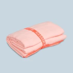 Serviette Microfibre Rose Ultra Légère Taille XL 110 X 175 Cm -Pas Cher Nautisport Magasin serviette microfibre rose ultra legere taille xl 110 x 175 cm 6